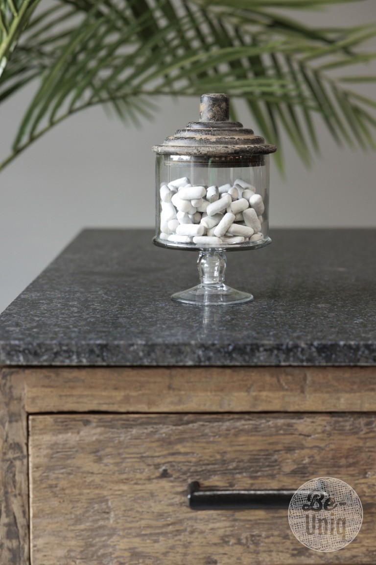 Be-Uniq Glaspot op voet Amersfoort