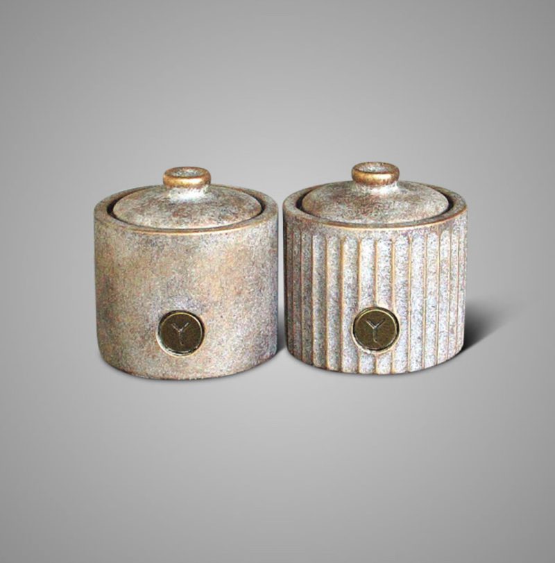 Brynxz set of 2 pots on top jewel