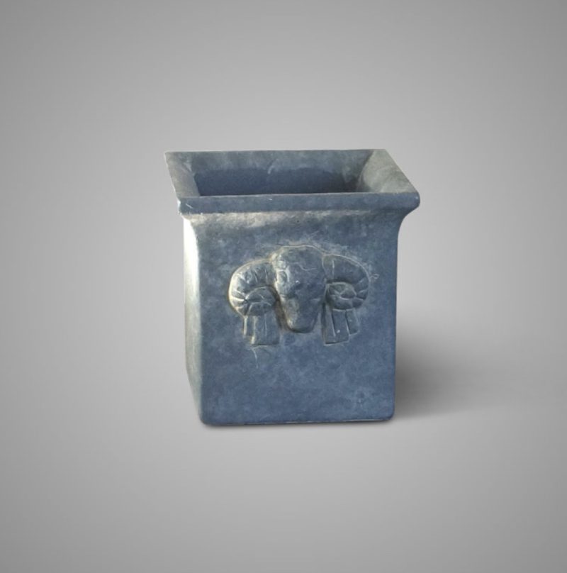 Brynxz planter square ram majestic vintage