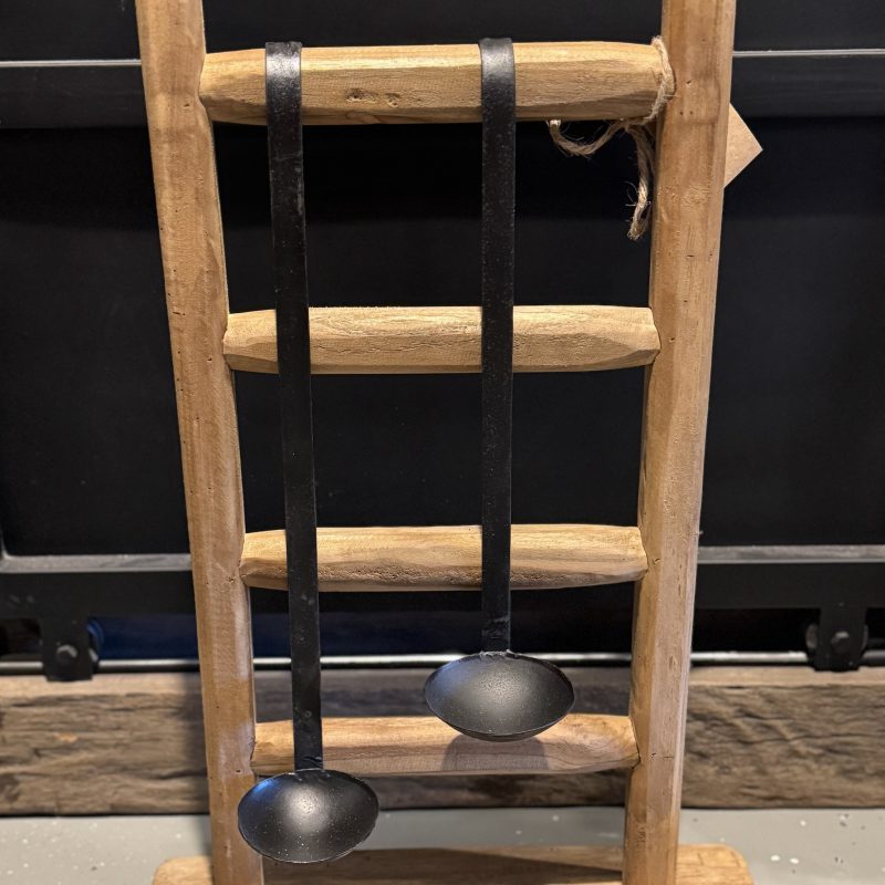 Houten ladder op voet
