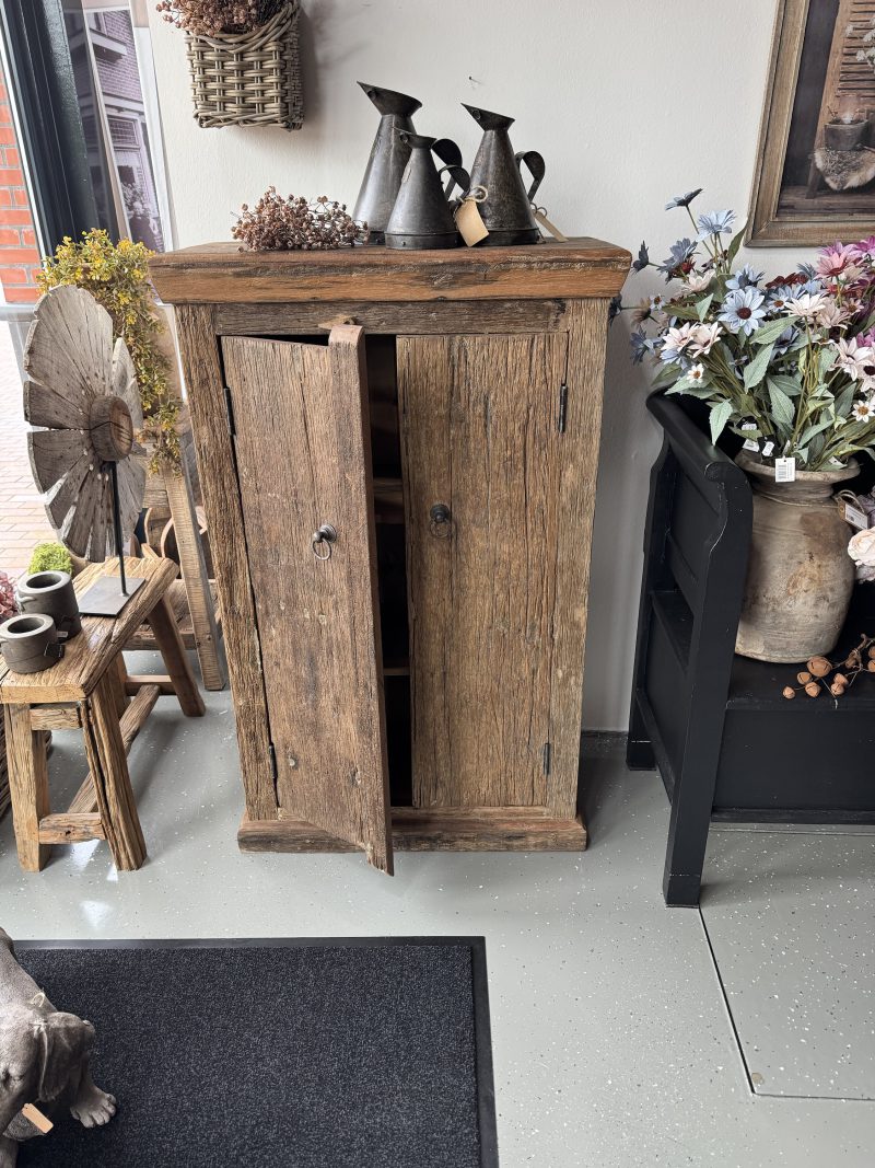 Truckbodywood kast Brent.