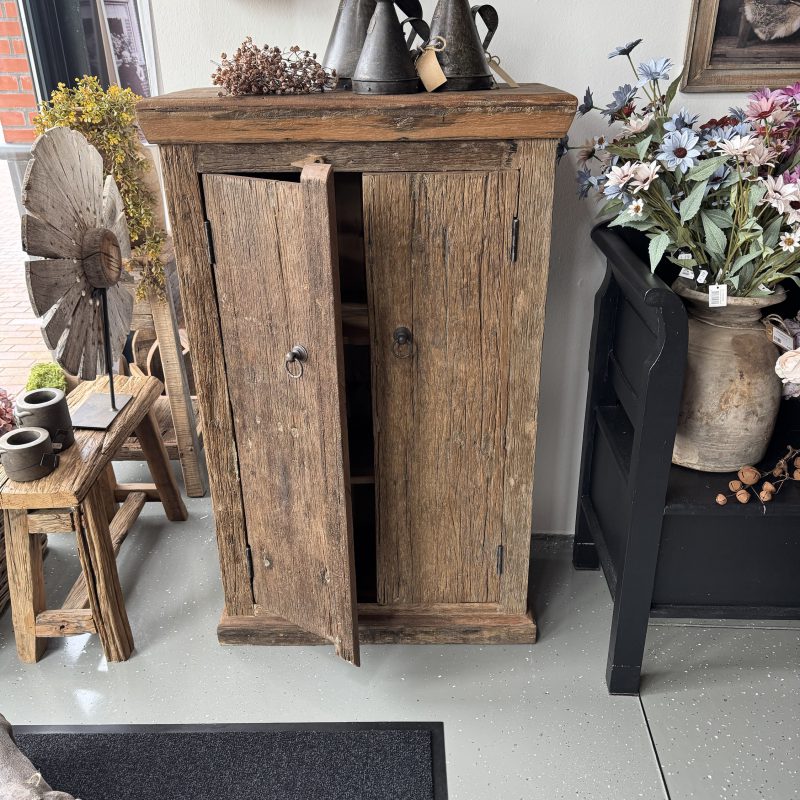 Truckbodywood kast Brent.