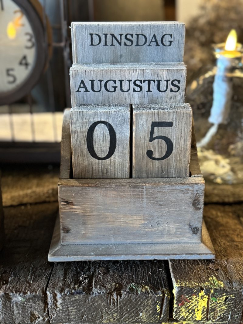 Houten kalender