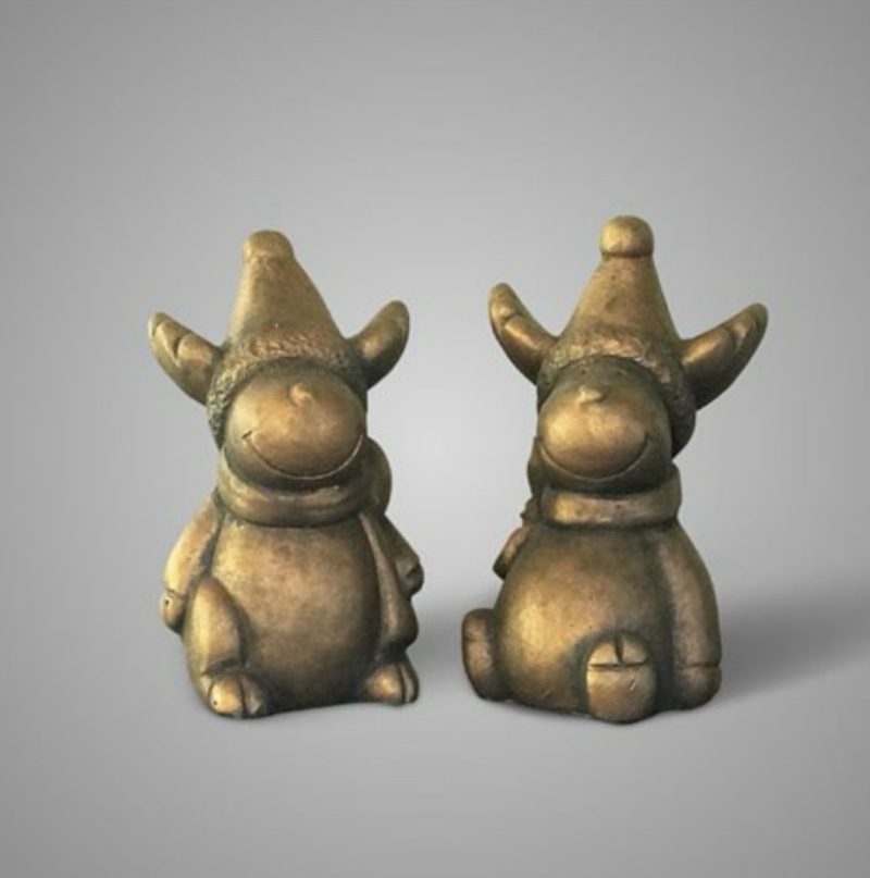 Brynxz  Set of 2 Sitting Rudolph's
Majestic Gold