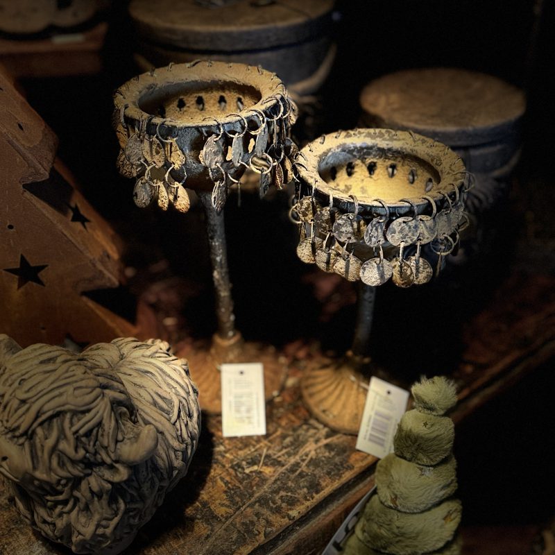 Kandelaar met schijfjes roest